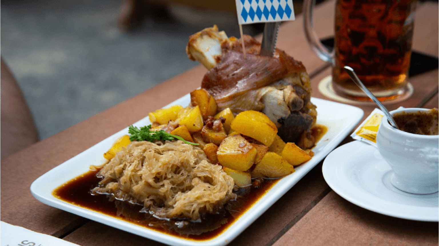 thumbnail for blog article named: Quelle bière utiliser pour faire une choucroute ?